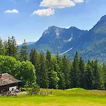 Gaestehaus Aicher - Chiemgau Karte Apartamento *